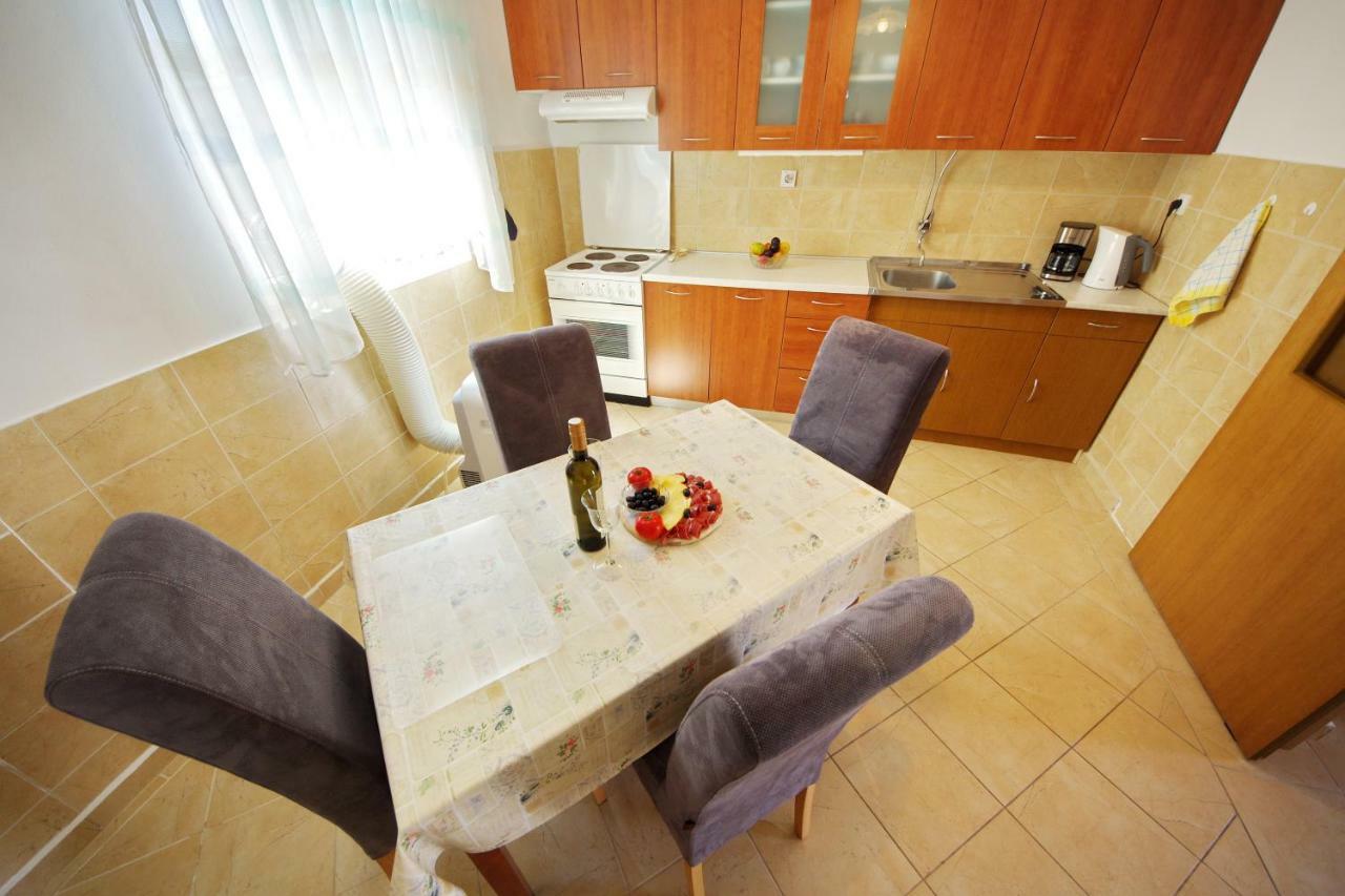 Apartman Olive Garden 扎达尔 外观 照片