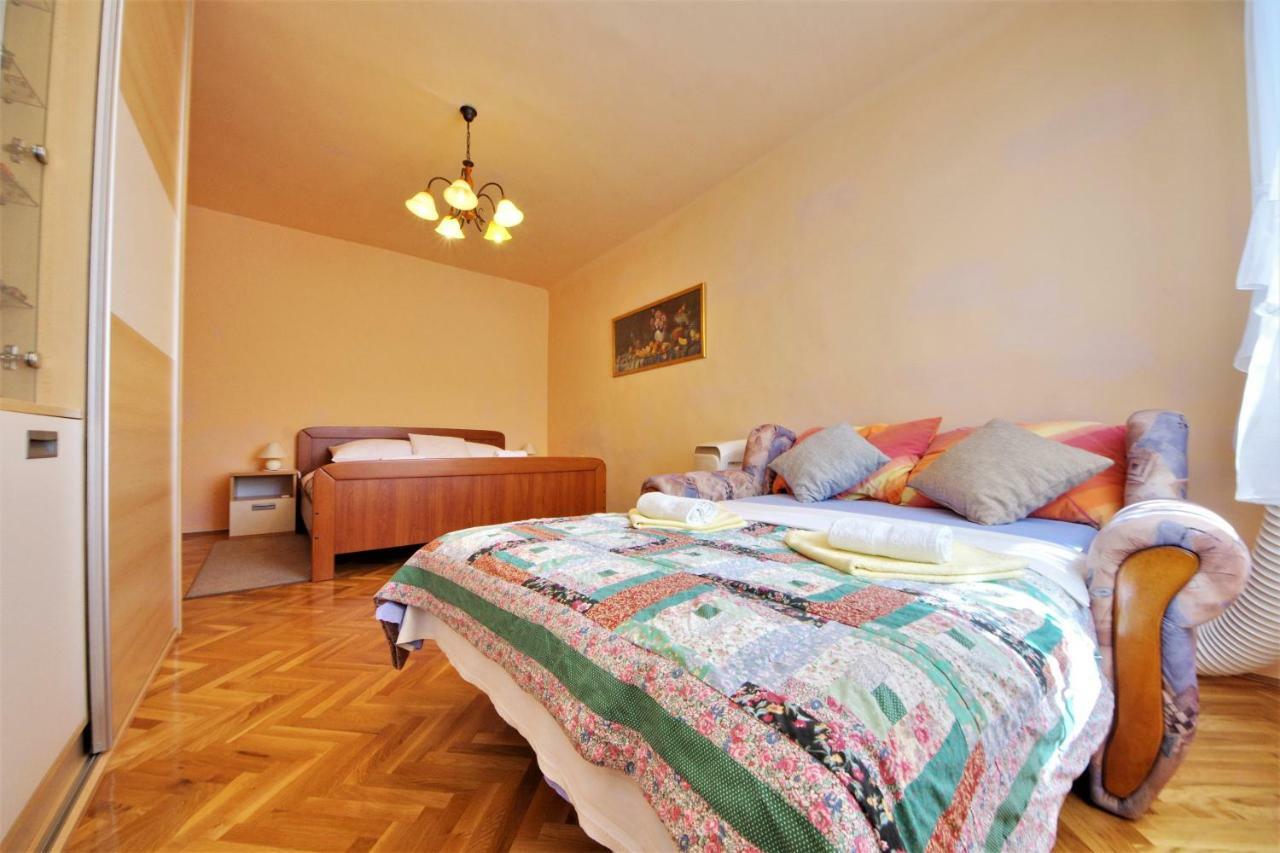 Apartman Olive Garden 扎达尔 外观 照片